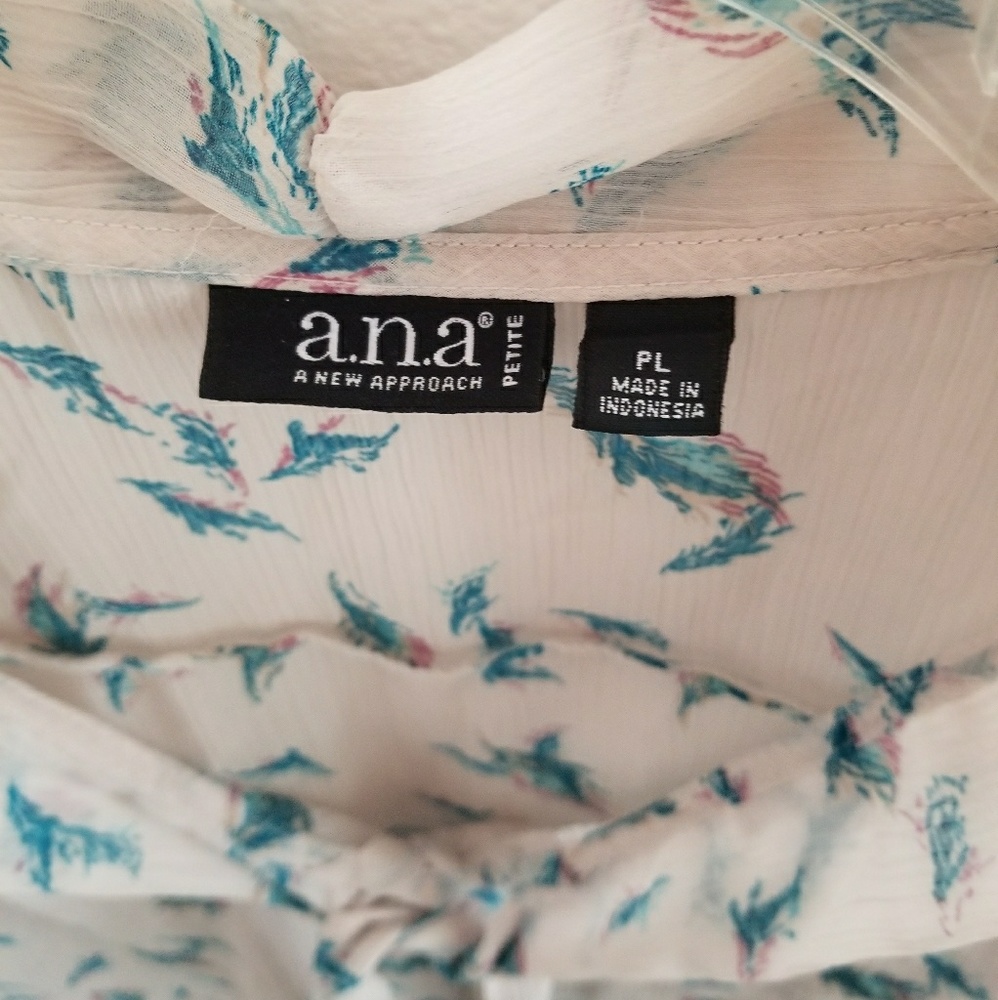 A.n.a Sheer Top - Picture 2 of 4